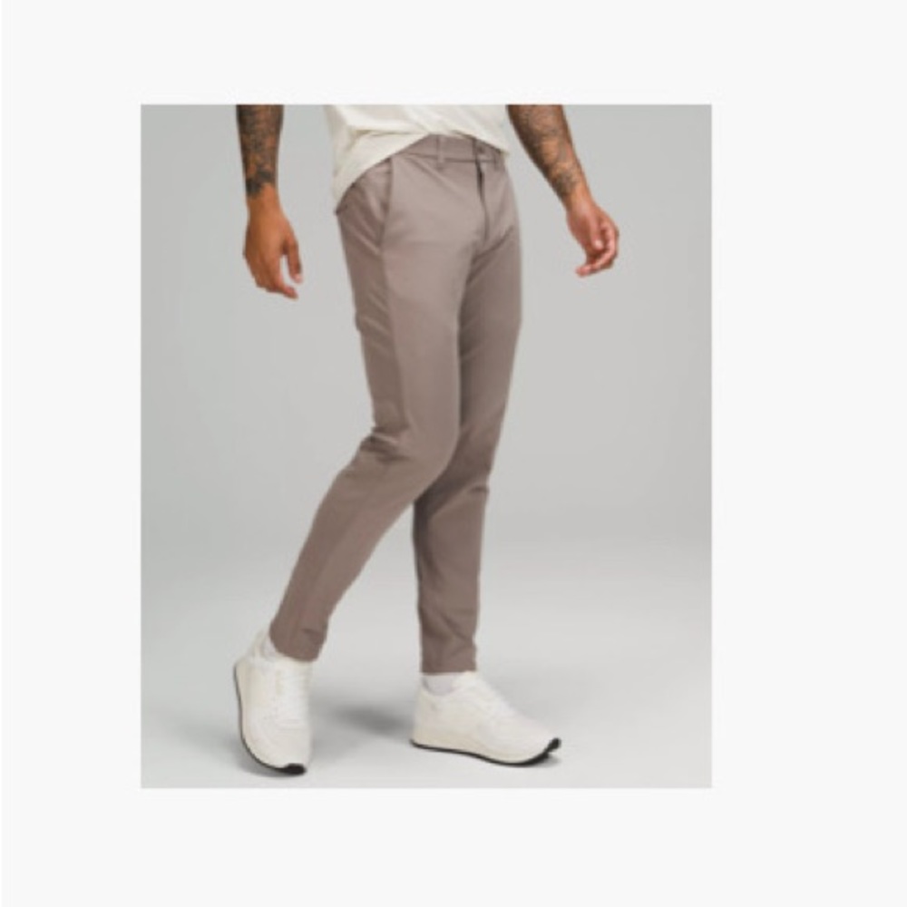 Men’s Commission Slim Fit Pant 32 inch length size 30 waist.